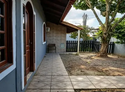 Casa com 1 Quarto para alugar, 38m² no Campeche, Florianópolis