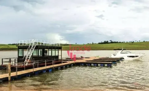 Fazenda/Sítio com 4 Quartos à venda, 185m² no , Cássia