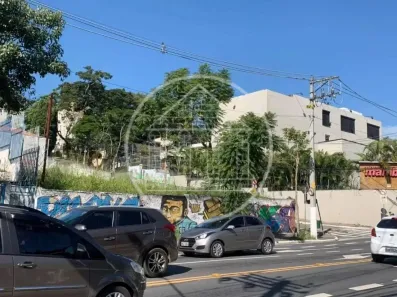 à venda, 900m² no Morumbi, São Paulo