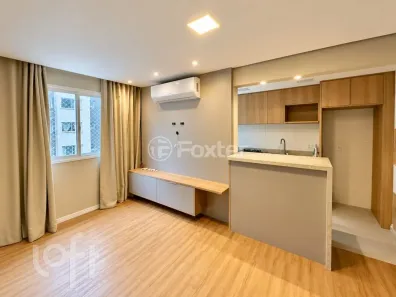 Apartamento com 2 Quartos à venda, 52m² no Jardim Sabará, Porto Alegre