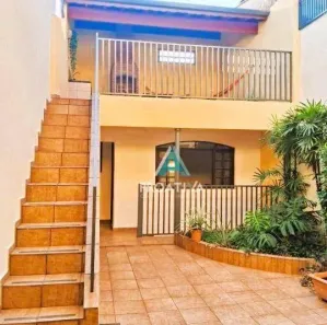 Sobrado com 3 Quartos à venda, 204m² no Vila Camilópolis, Santo André
