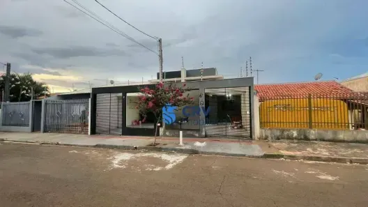 Casa com 3 Quartos à venda, 90m² no Indusville, Londrina