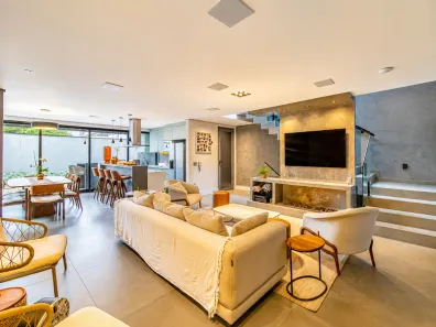Casa com 4 Quartos à venda, 427m² no Vila Rosália, Guarulhos