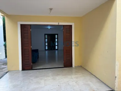 Casa com 3 Quartos à venda, 128m² no De Lourdes, Fortaleza