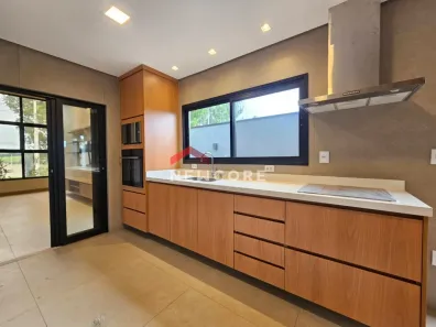 Casa de Condomínio com 3 Quartos à venda, 170m² no Residencial Villa de León, Piratininga