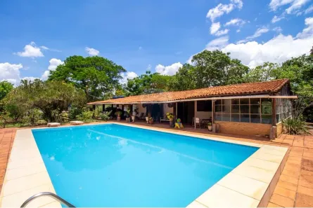Fazenda/Sítio com 4 Quartos à venda, 500m² no Parque Nova Friburgo A, Cidade Ocidental