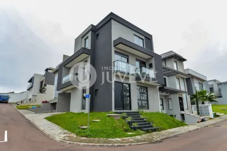 Casa com 3 Quartos à venda, 240m² no Bairro Alto, Curitiba