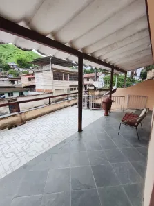 Casa com 2 Quartos para alugar, 60m² no Engenho Pequeno, São Gonçalo