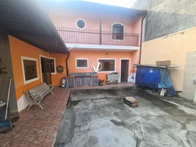 Casa com 5 Quartos à venda, 140m² no Cidade Nova, Pindamonhangaba