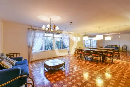 Casa com 8 Quartos à venda, 290m² no Vila Mariana, São Paulo