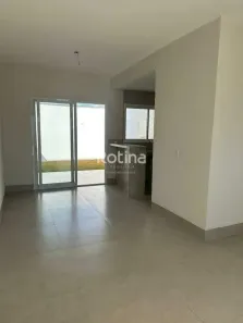 Casa com 2 Quartos à venda, 84m² no Novo Mundo, Uberlândia