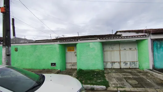 Casa com 3 Quartos à venda, 160m² no Cidade Universitária, Maceió