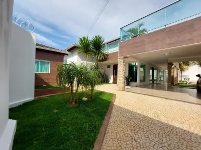 Casa com 4 Quartos à venda, 485m² no Jardim Karaíba, Uberlândia