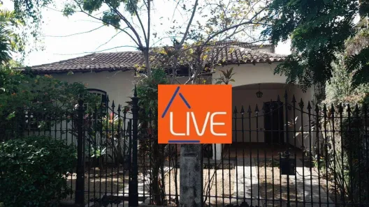 Casa com 5 Quartos à venda, 242m² no São Francisco, Niterói