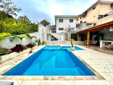 Casa com 3 Quartos à venda, 420m² no Jardim Leonor Mendes de Barros, São Paulo