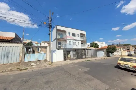 Casa com 3 Quartos à venda, 93m² no Jardim Glória, Lavras