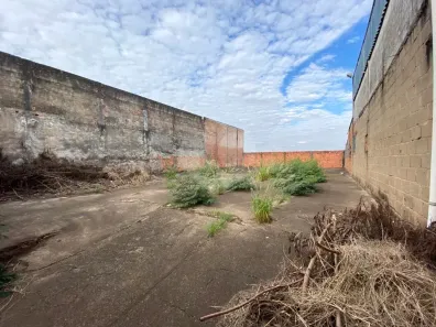 Imóvel Comercial com 1 Quarto para venda ou aluguel, 620m² no Santa Rosa, Piracicaba