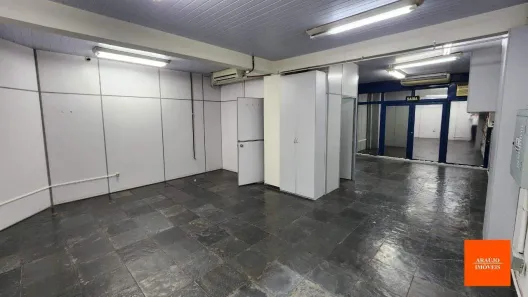 Ponto Comercial para alugar, 200m² no Santa Efigênia, Belo Horizonte