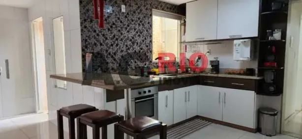 Casa com 2 Quartos à venda, 208m² no Bangu, Rio de Janeiro