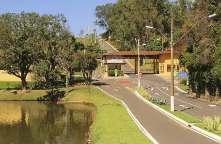 Lote/Terreno à venda, 1m² no Estância da Cachoeira, Brumadinho