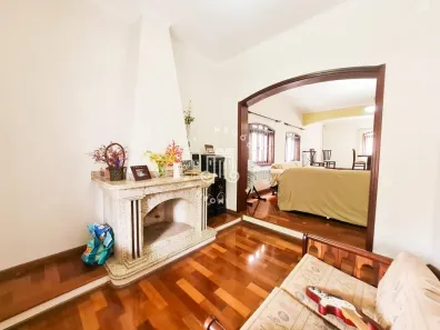 Sobrado com 3 Quartos à venda, 311m² no Vila Galvão, Jundiaí