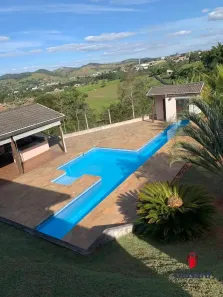 Fazenda/Sítio com 3 Quartos à venda, 349m² no Chácaras Cataguá, Taubaté