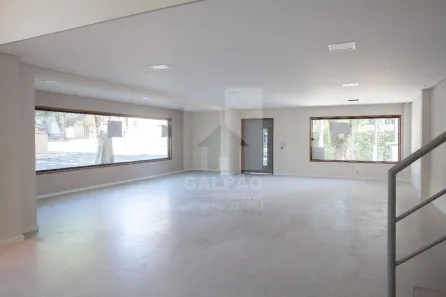 Ponto Comercial para alugar, 190m² no Moema, São Paulo