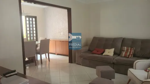 Casa com 3 Quartos à venda, 182m² no Jardim Munique, São Carlos