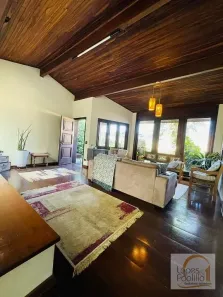 Casa com 3 Quartos para venda ou aluguel, 600m² no Vila Gardênia, Atibaia