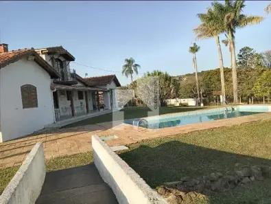 Fazenda/Sítio com 4 Quartos à venda, 300m² no Sítios Primavera, Jarinu