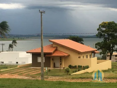 Casa com 3 Quartos à venda, 133m² no Centro, Paranapanema