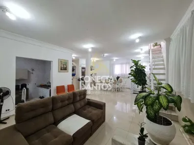 Casa com 4 Quartos para alugar, 250m² no Vila Mathias, Santos