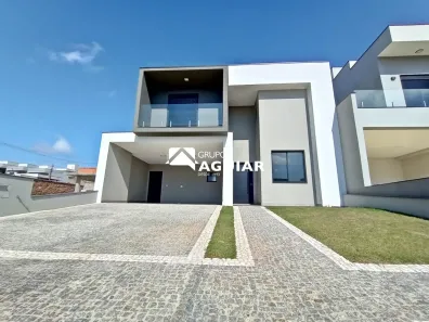 Casa de Condomínio com 3 Quartos à venda, 230m² no Vila Capuava, Valinhos