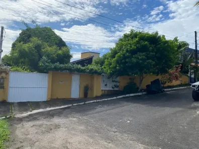 Casa de Condomínio com 3 Quartos para alugar, 208m² no Piatã, Salvador