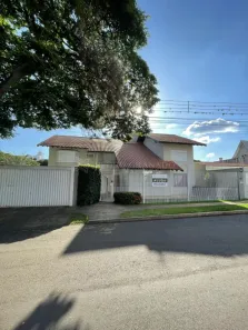 Sobrado com 3 Quartos para alugar, 460m² no Jardim Novo Horizonte, Maringá