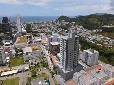 Apartamento com 2 Quartos para alugar, 75m² no Praia Brava de Itajaí, Itajaí