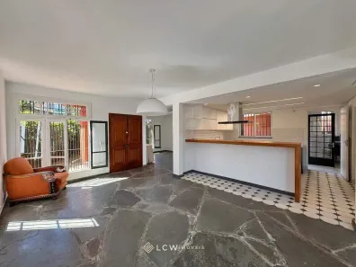 Casa com 3 Quartos à venda, 260m² no Belvedere, Belo Horizonte