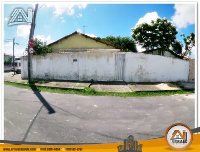 Casa com 4 Quartos à venda, 400m² no Serrinha, Fortaleza