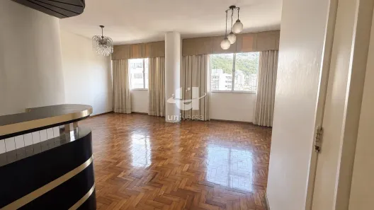Apartamento com 3 Quartos à venda, 130m² no Centro, Juiz de Fora