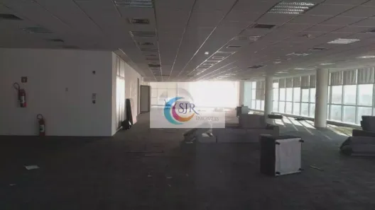 Sala Comercial para alugar, 1200m² no Tamboré, Barueri