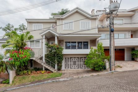 Casa de Condomínio com 3 Quartos à venda, 380m² no Lomba do Pinheiro, Porto Alegre