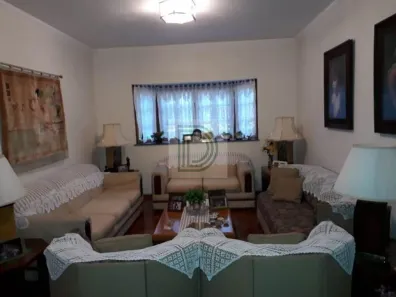 Sobrado com 3 Quartos à venda, 260m² no Jardim Peri Peri, São Paulo