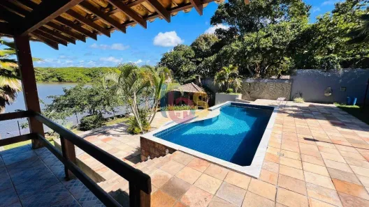 Casa com 4 Quartos para alugar, 218m² no Porto Seguro, Porto Seguro