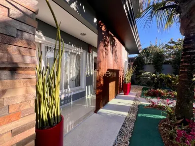 Sobrado com 3 Quartos à venda, 280m² no Dona Francisca (Pirabeiraba), Joinville