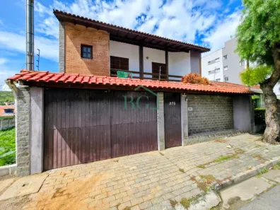Casa com 5 Quartos à venda, 287m² no Parque Primavera, Poços de Caldas