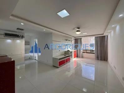 Apartamento com 2 Quartos para alugar, 80m² no Alphaville I, Salvador