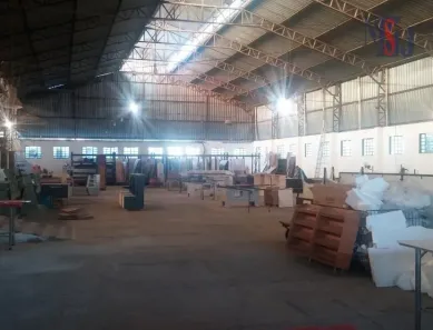 Galpão/Depósito/Armazém com 1 Quarto para alugar, 400m² no Jardim Sandra Maria, Taubaté