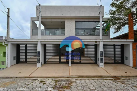 Casa com 3 Quartos à venda, 132m² no Bal Stella Maris, Peruíbe