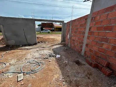 Casa com 2 Quartos à venda, 60m² no Jardim Aureny III, Palmas