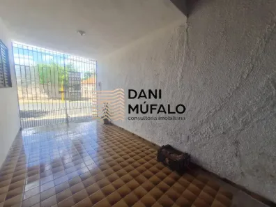 Casa com 2 Quartos para alugar, 70m² no Vila Camargo, Bauru